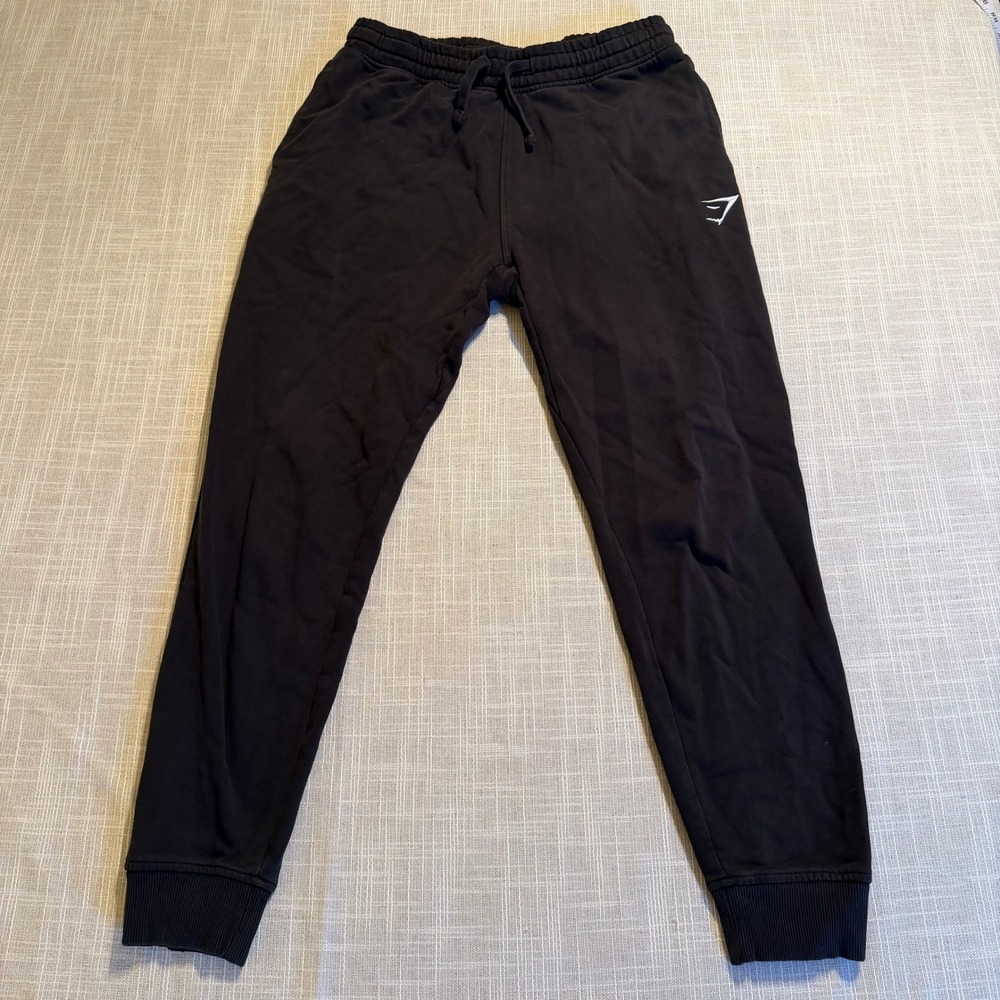 Gymshark Crest Joggers Mens Medium Black Tapered Fleece Sweatpants A2A4H Logo